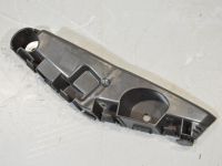Volkswagen Amarok Esipampri kinnitus, vasak Varuosa kood: 2H6807183A
Kere tüüp: Pikap