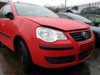 Volkswagen Polo 2006 - Auto varuosadeks