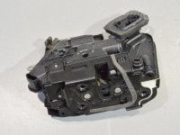 Volkswagen Golf 7 Tagaukse lukk, parem Varuosa kood: 5K4839016AF
Kere tüüp: 5-ust luuk...