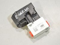 Volkswagen Golf 7 Konditsioneeri magnet klapp Varuosa kood: 4M0816682D
Kere tüüp: 5-ust luukp...