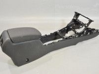Volkswagen Golf 7 Kesk.konsool / käetugi Varuosa kood: 5GE863241D  82V
Kere tüüp: 5-ust ...