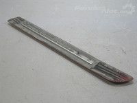 Mazda 626 1997-2002 Tagaukse liist, parem Varuosa kood: GG3E50683