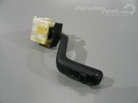 Saab 9-5 1997-2010 Suunatulede / esitulede lüliti Varuosa kood: 4805008