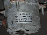 Volkswagen Golf 4 1997-2006 VENTILAATORI MOOTOR Varuosa kood: 1J0959455F
Lisamärkmed: LG76A4083712