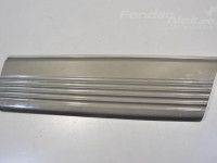 Mercedes-Benz 260S - 560SEL (W126) 1979-1991 Tagaukse liist, vasak