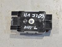 Volkswagen Golf 7 Sageduse filter Varuosa kood: 5Q0035570
Kere tüüp: 5-ust luukpä...