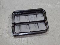 Renault Laguna 2001-2007 Tuulutusava plastik Varuosa kood: 7700838358