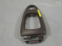 Saab 9-3 2002-2015 Käigukangi katteplast (puit imit.) Varuosa kood: 13793483
Lisamärkmed: 12789497