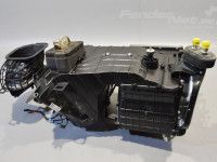 Volkswagen Amarok Salongi soojenduse radiaator Varuosa kood: 7L0819031
Kere tüüp: Pikap