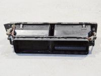 Audi A6 (C5) 1997-2005 Õhusuunaja armatuuris, keskel Varuosa kood: 4B1820951