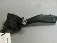 Volkswagen Golf 5 2003-2009 Klaasipuhastajate lüliti Varuosa kood: 1K0953519
Lisamärkmed: 1K0953519H...