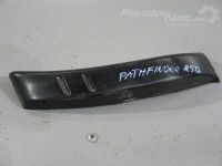 Nissan Pathfinder (R50) 1995-2004 Tagatiiva liist, vasak Varuosa kood: 78873 0W002