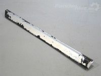 Volkswagen Golf 3 1991-2002 Tagaukse liist, parem Varuosa kood: 1H4853754B41