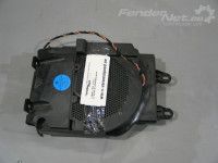 BMW 7 (E65 / E66 / E67 / E68) Subwoofer Varuosa kood: 65.13-6901323 AI04
Kere tüüp: Sedaan