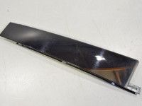 Volkswagen Touareg Tagaukse liist, parem Varuosa kood: 7P6839902C  041
Kere tüüp: Maastur
