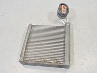 Honda FR-V Salongi konditsioneeri radiaator  Varuosa kood: 80215-SJD-G41
Kere tüüp: Mahtuniv...