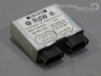 Volkswagen Golf 3 1991-2002 Elektri ringlus juhtplokk Varuosa kood: 1H0953233
Lisamärkmed: 05060002