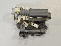 Dacia Duster Esiukse lukk, parem Varuosa kood: 8200735224
Kere tüüp: Linnamaastu...
