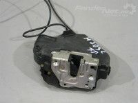 Mercedes-Benz C (W203) 2000-2007 Tagaukse lukk, parem Varuosa kood: 2037300235