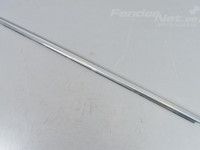 Volkswagen Touareg Esiukse klaasiliist, vasak (kroom) Varuosa kood: 7P0837475H  7Z7
Kere tüüp: Maastu...