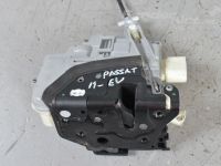 Volkswagen Passat (B7) Esiukse lukk, vasak Varuosa kood: 3C1837015A
Kere tüüp: Universaal
...