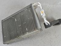 BMW 5 (E39) Salongi konditsioneeri radiaator  Varuosa kood: 64118385562
Kere tüüp: Sedaan
Lis...