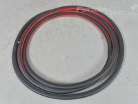 Volkswagen Passat (B8) 2014-2023 Ukse tihend (ukse küljes) Varuosa kood: 3G9839701B 5AP
Kere tüüp: Univers...