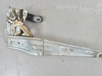 Toyota Corolla Tagaukse klaasitõstuk, parem (man.) Varuosa kood: 69830-02110
Kere tüüp: Universaal...