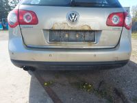 Volkswagen Passat 2006 - Auto varuosadeks