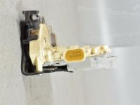 Volkswagen Passat Esiukse lukk, parem Varuosa kood: 3C1837016A
Kere tüüp: Universaal
...