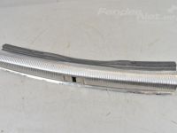 Volkswagen Passat TAGAPANEELI KATE Varuosa kood: 3C9863459B  USP
Kere tüüp: Univer...