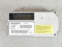 Volvo S60 Turvavarustuse juhtplokk Varuosa kood: 30658912
Kere tüüp: Sedaan
Mootor...