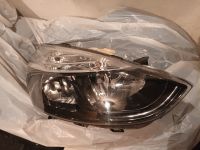 Renault Clio 2014 OEM:  260106961R RENAULT:  010330748 P.Esituli  Правая П.Фара