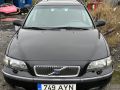 Volvo V70 2002 - Auto varuosadeks