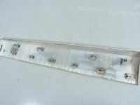 Esiukse liist, vasak Renault Scenic, Grand Scenic III / 01.2009-12.2...
