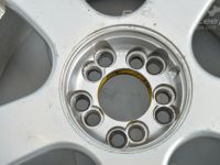 Opel Vectra (C) Valuvelg 16" (kompl.) BMW E9 5x120 Varuosa kood: EMR Product No. 221717
Kere tüüp:...