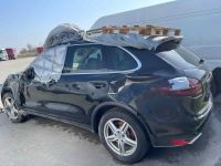 Porsche Cayenne 2011 - Auto varuosadeks