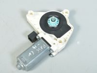 Volkswagen Passat (B8) Esiukse klaasitõstuki mootor, vasak Varuosa kood: 4K0959801
Kere tüüp: Universaal
L...