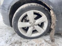 Volkswagen Passat (B7) 2011 - Auto varuosadeks
