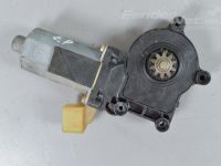 Volvo S80 Esiukse klaasitõstuki mootor, parem Varuosa kood: 0130821761
Kere tüüp: Sedaan
Moot...