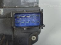 Renault Trafic Esiukse lukk, parem Varuosa kood: 8050200QAD
Kere tüüp: Kaubik
Lisa...