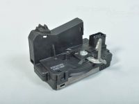 Renault Trafic Laadimisukse lukk, vasak Varuosa kood: 8200282303
Kere tüüp: Kaubik
Lisa...