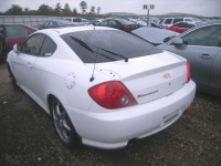 Hyundai Coupe 2004 - Auto varuosadeks